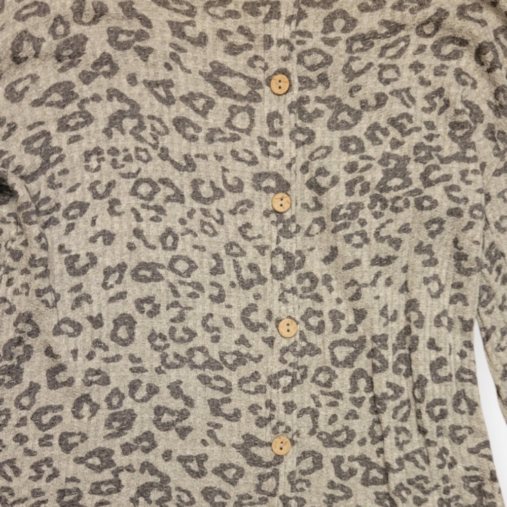 Blue Rain Animal Print Top - Picture 3 of 4